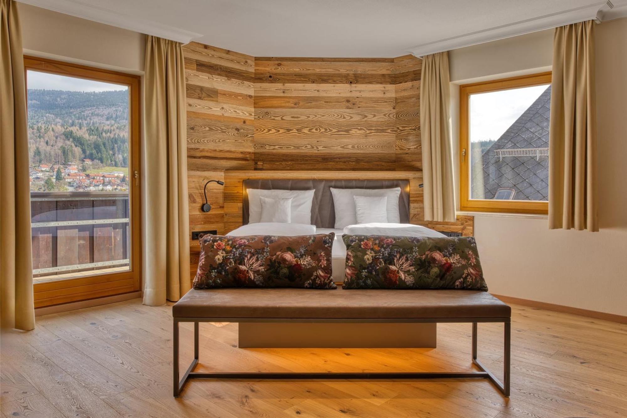 Deluxe Junior Suite