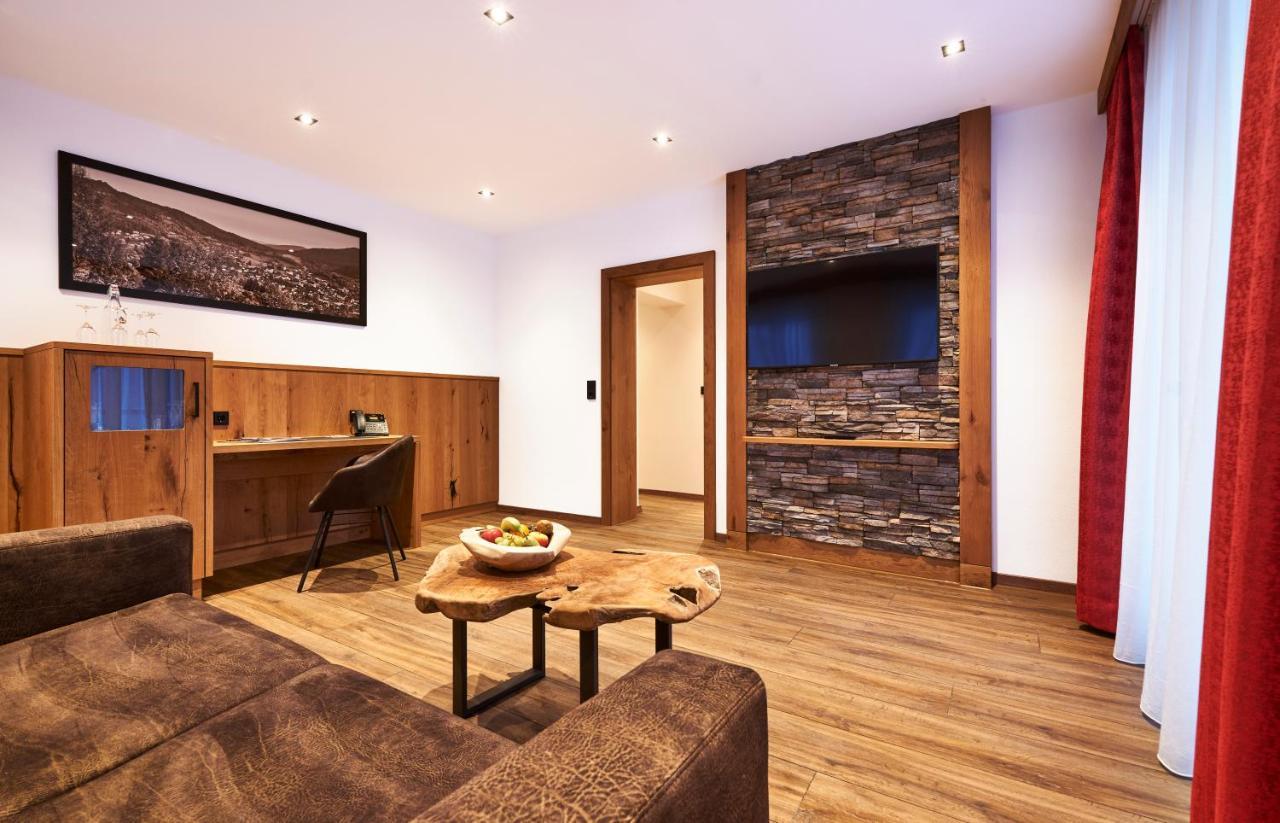 Family Suite,978910816:JPEG